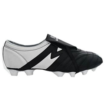 manriquez soccer shoes